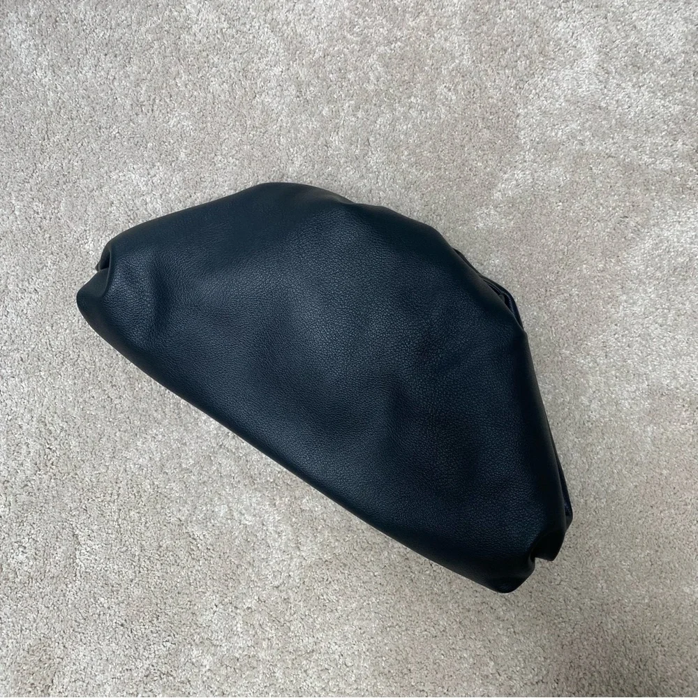 NWOT Amazon the drop black clutch - Picture 4 of 8